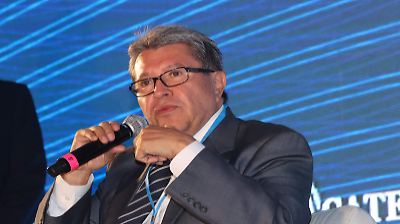 Monreal propone reformas para que usuarios puedan cancelar fácilmente sus suscripciones digitales sin penalización