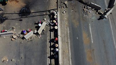 Morales y sus seguidores anuncian pausa en bloqueos en Bolivia, pero mantienen presiones por candidatura