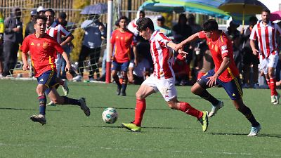 Necaxa enciende la pelea por el título en el torneo Valedores