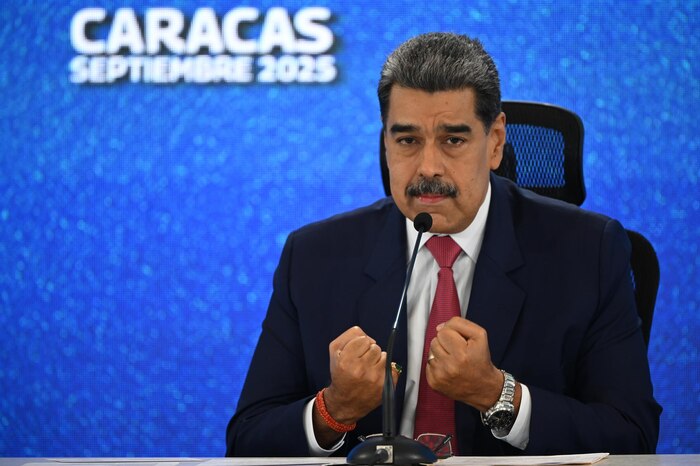 Nicolás Maduro llama a los venezolanos a una huelga general ante posibles ataques extranjeros
