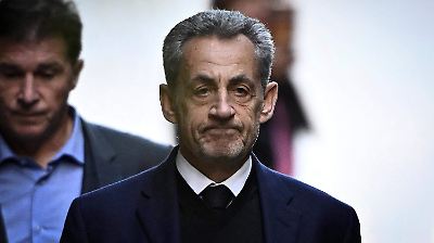 Nicolas Sarkozy, primer expresidente francés en prisión: ¿Cuál es el impacto político y social de su condena?