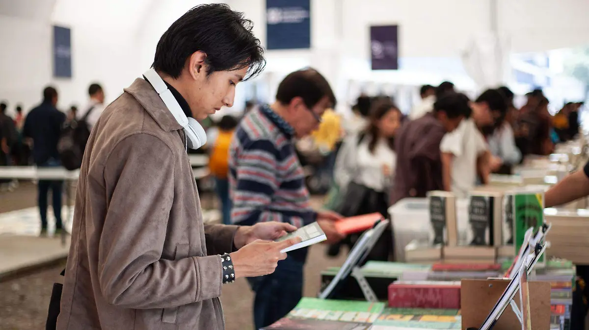 ¡No te pierdas la venta navideña de libros más grande en la Ciudad de México! Todo lo que debes saber