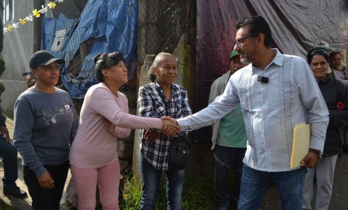 Obras de pavimentación en Teoloyucan destacan transparencia y compromiso social