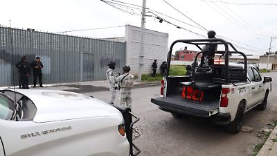 Operativo en Toluca por supuesta toma clandestina de combustible en zona norte