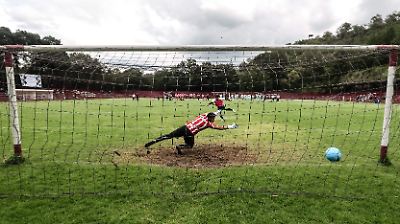 Otzolotepec avanza a semifinales tras durísima tanda de penaltis contra Texcalyacac en el Torneo Metropolitano