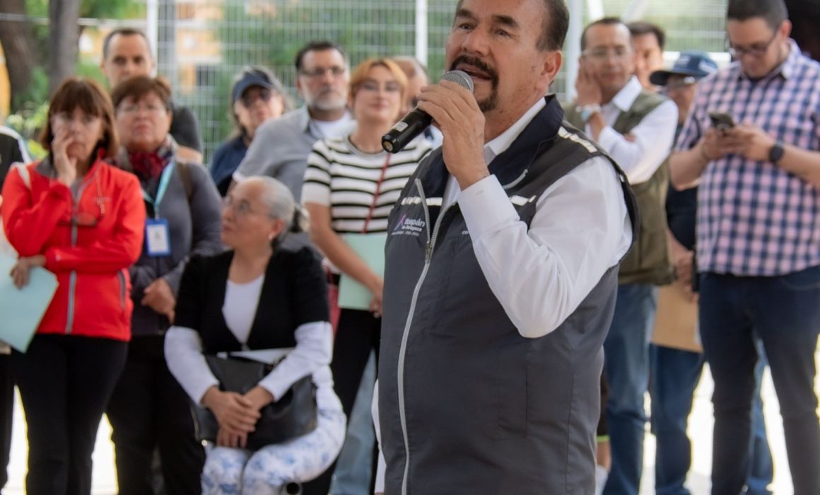 Pedro Rodríguez cambia el reglamento municipal de Atizapán para concentrar poder en sus decisiones