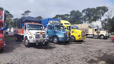 Peregrinación de comerciantes de Toluca hacia San Juan de los Lagos continúa en su recorrido a través del Estado de México y Jalisco