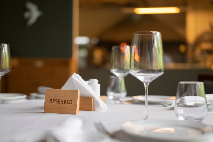 Política polémica en restaurante francés obliga a pagar tarifa completa por bebé de 13 meses
