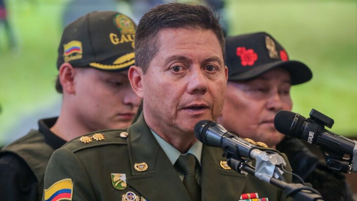 Policía Nacional de Colombia justifica redistribución de casi 40 oficiales a zonas de alto riesgo para fortalecer seguridad