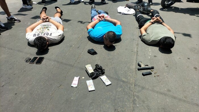 Policía de Perú captura a tres delincuentes y recupera 71 mil dólares tras balacera en La Victoria