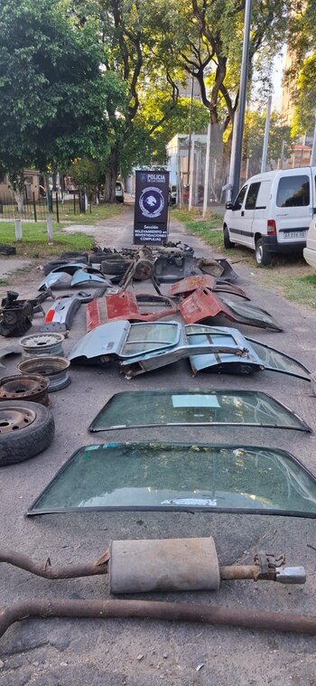 Policía de la Ciudad desmantela un desarmadero clandestino en Saavedra con autopartes por 25 millones de pesos