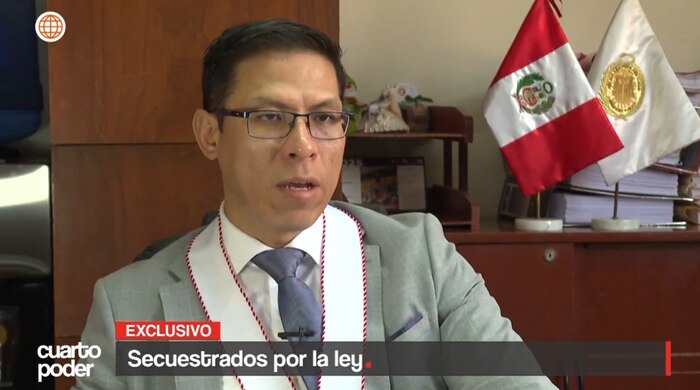 Policías peruanos reciben 18 meses de prisión preventiva por simular operativos y extorsionar empresarios