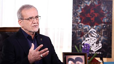 Presidente de Irán acusa a Israel de intentar asesinarlo durante un ataque encubierto