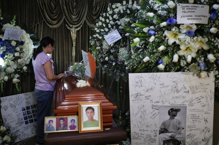 Presidente del Congreso llama “terruco” a músico fallecido durante protesta, pide investigar el caso