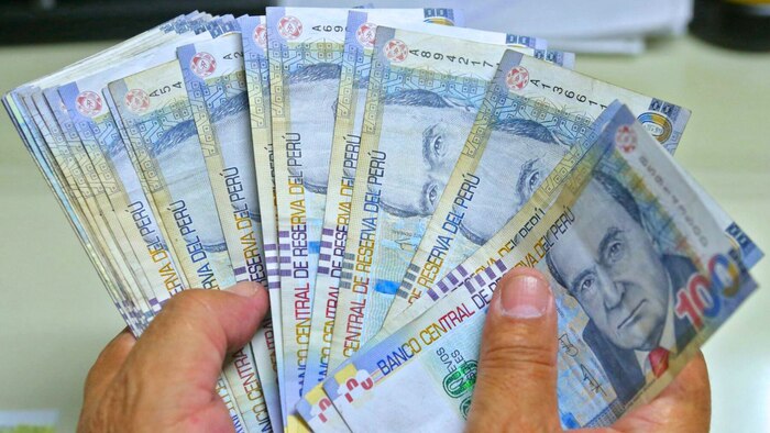 Propuesta de bono de hasta 10,700 soles para aportantes a la ONP genera dudas por su ambigüedad