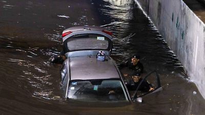 Protege tu vehículo durante lluvias: consejos clave para evitar daños en el motor