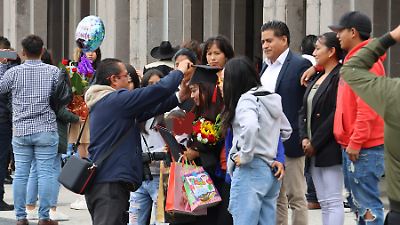 Protestas en la UAEMex afectan celebraciones de graduación y economía local
