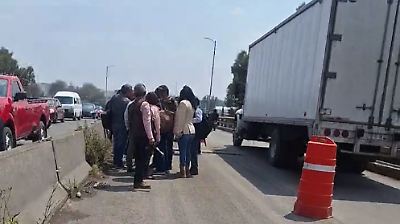Puente Madero en Cuautitlán restringe circulación de tráileres por deterioro estructural