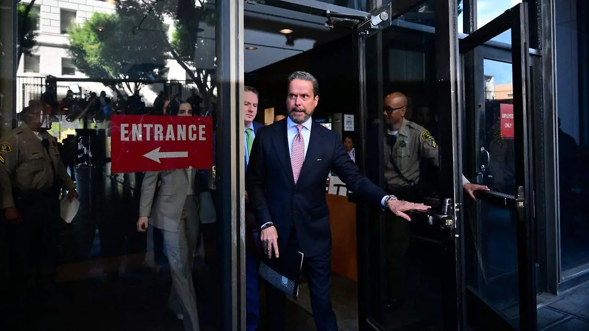 ¿Qué llevó a Alan Jackson, el abogado de Nick Reiner, a renunciar en un caso por doble homicidio?