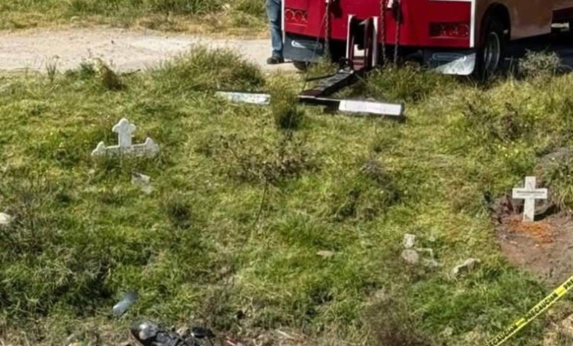 ¿Qué pasó en Tianguistenco? La trágica muerte de dos jóvenes en una aparatosa caída en moto