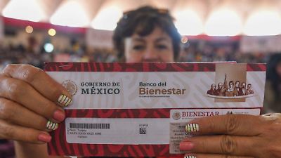 ¿Qué pasa con las pensiones Mujeres Bienestar y de Adultos Mayores al cumplir 65 años? Esto dice el gobierno