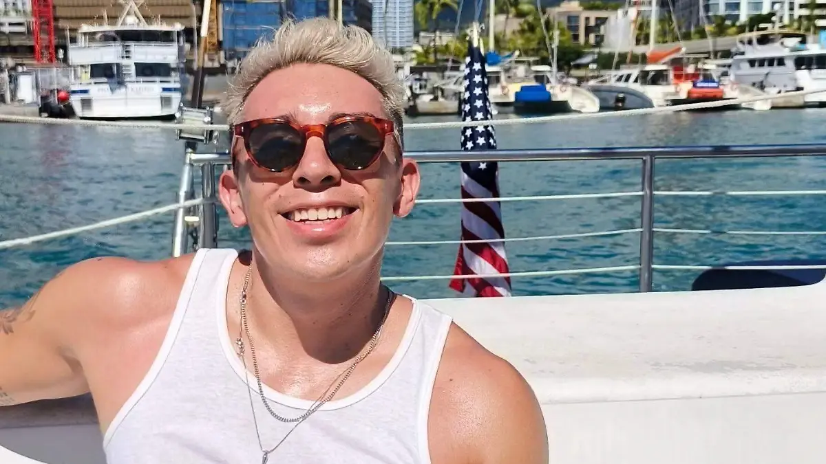 ¿Qué se sabe sobre Ignacio Vega, el actor de 'Mentiras, el musical', tras el accidente en el bazar navideño?