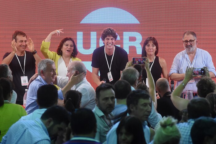 ¿Quién tomará las riendas de la UCR tras Lousteau? La elección que cambiará su futuro