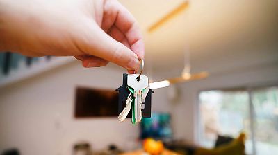 ¿Quieres comprar casa con un amigo? El Infonavit ofrece créditos en copropiedad con requisitos accesibles