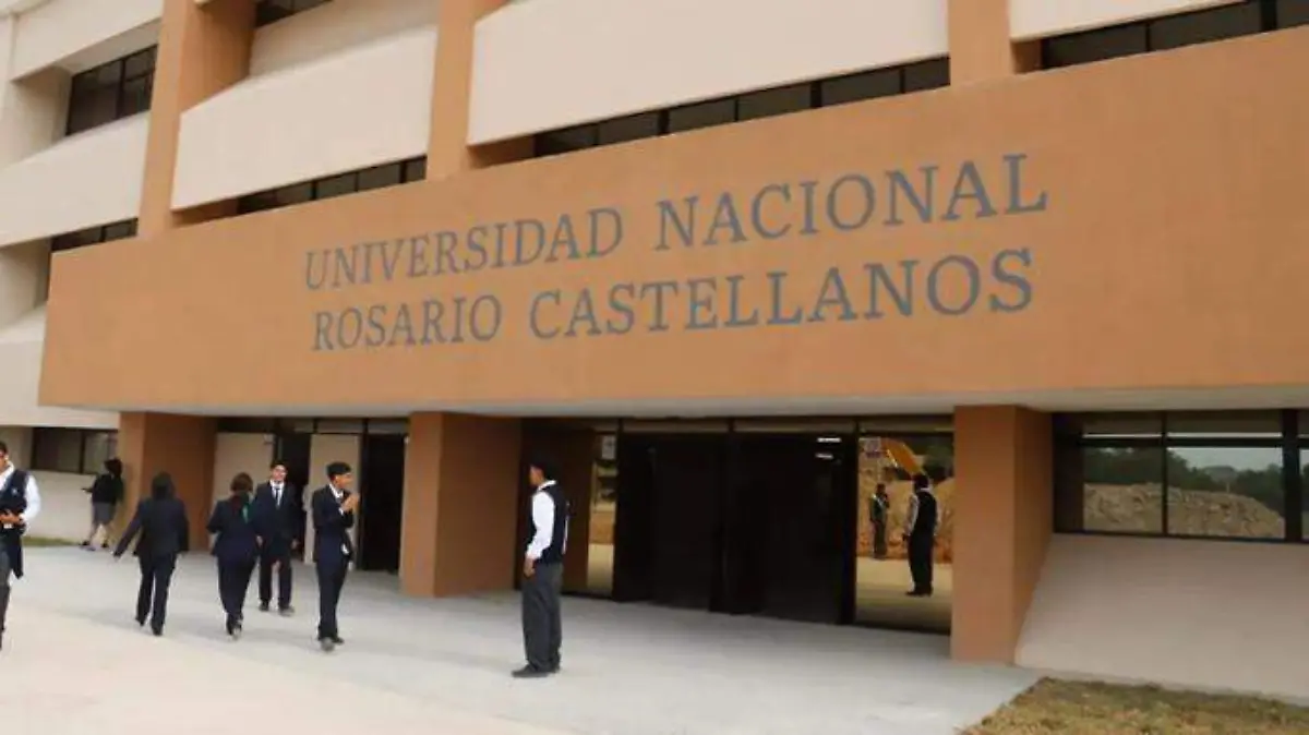 ¿Quieres estudiar en la Universidad Rosario Castellanos? Descubre qué es el PIRC y cómo inscribirte en una licenciatura