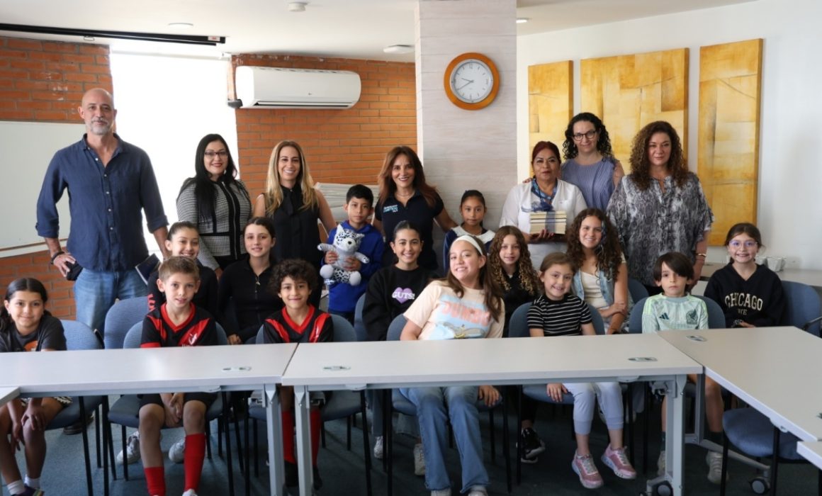 Recibe Huixquilucan más de 2 mil libros donados por estudiantes