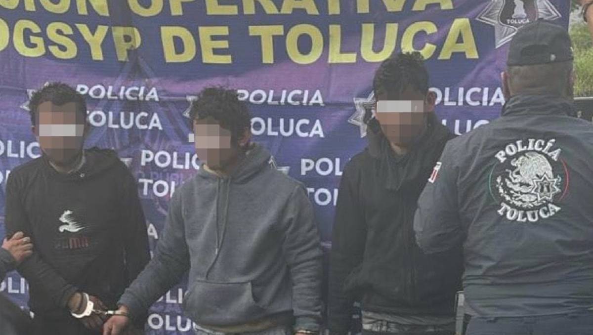 Recuperan vehículos robados y detienen a sospechosos en operativos en Toluca