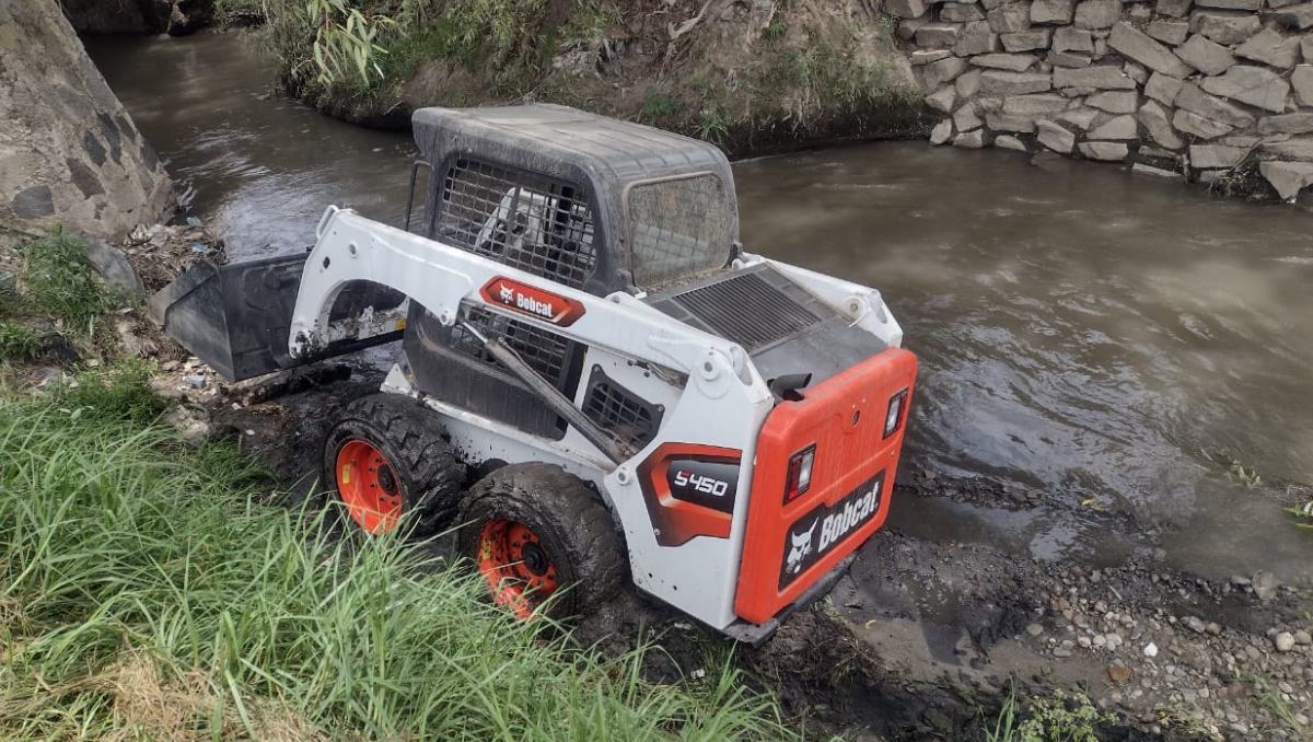 Refuerzan operativos en Toluca para prevenir inundaciones ante lluvias recientes
