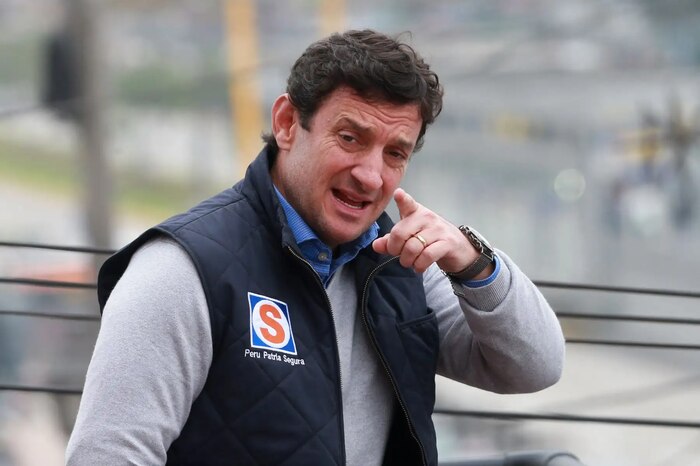 Renzo Reggiardo defiende continuidad de José Jerí como presidente interino pese a rechazo de otros políticos