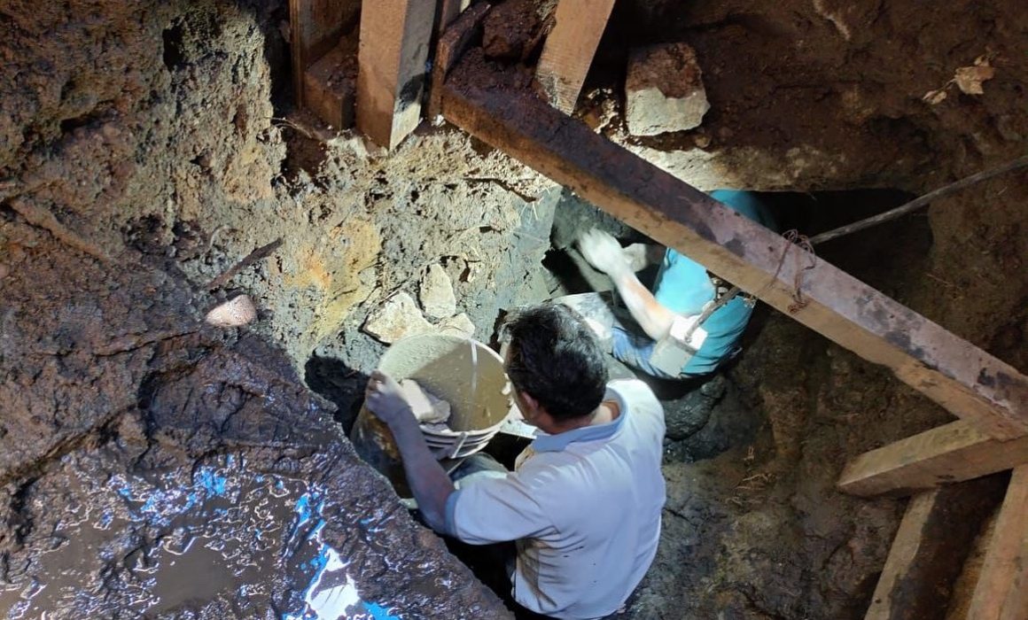 Repara SAPASA línea hidráulica en Chiluca