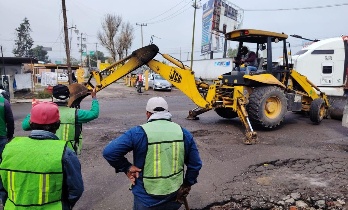 Reparan la carretera Huehuetoca-Zumpango para mejorar la movilidad de habitantes