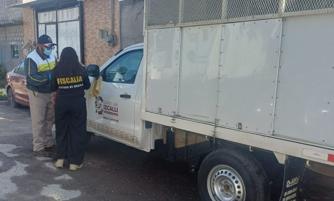 Rescatan en Cuautitlán Izcalli a perro vivo y hallan restos de otros tres en casa particular