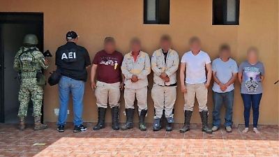 Rescatan en Oaxaca a trabajadores de CFE víctimas de secuestro virtual tras rápida movilización policial