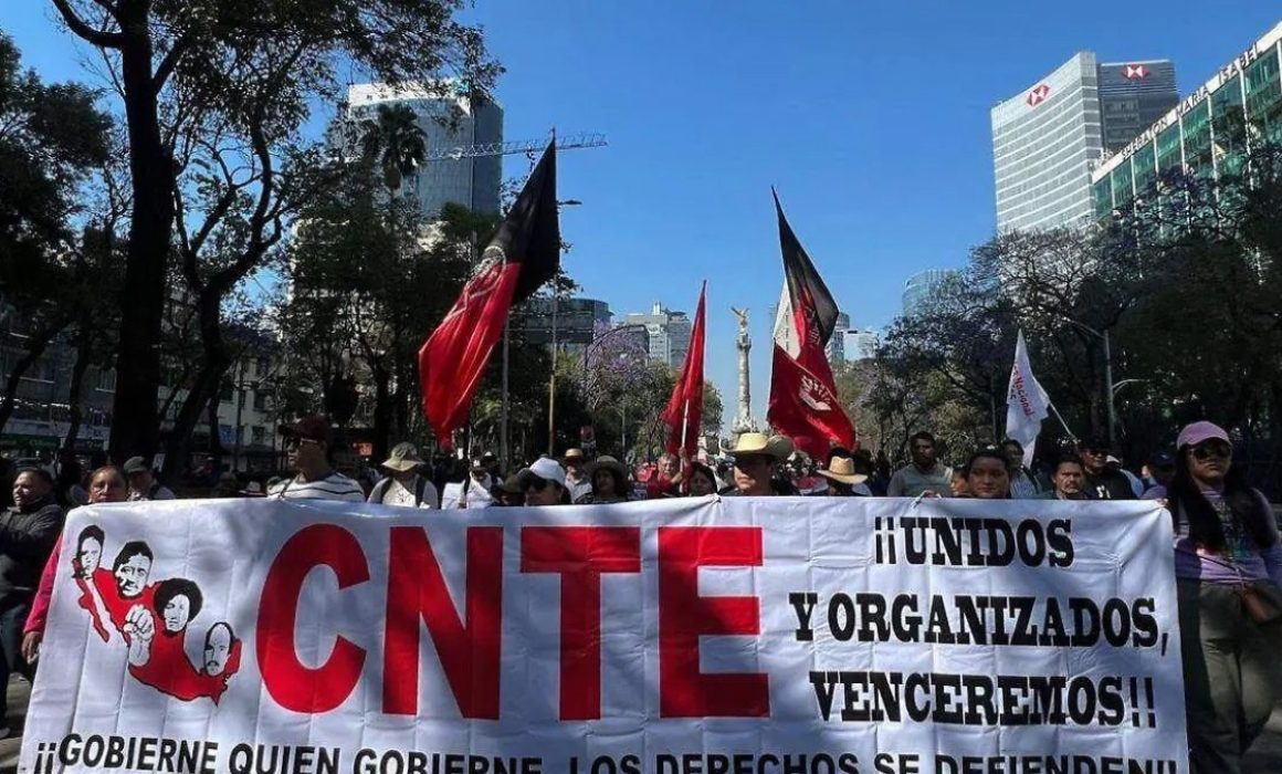 Retiran bloqueos maestros del CNTE en las casetas Chalco y Tepotzotlán