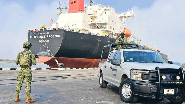 Revelan audio del contralmirante asesinado que denunció red de huachicol fiscal en aduanas marítimas