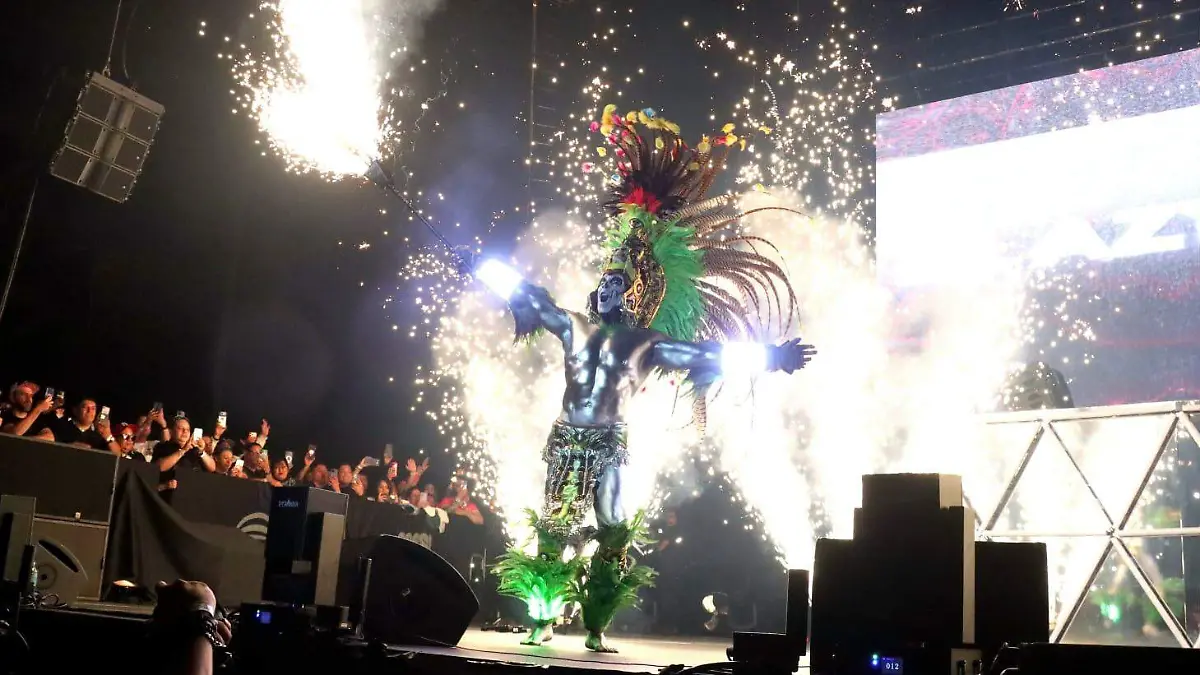 Revive los 90: La noche de nostalgia y baile en el Palacio de los Deportes