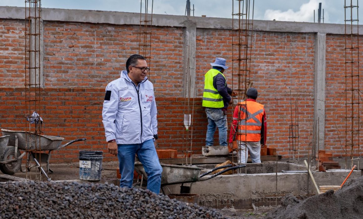 Ricardo Moreno supervisa avances en nuevo pozo de agua para Toluca en San José Guadalupe Otzacatipan