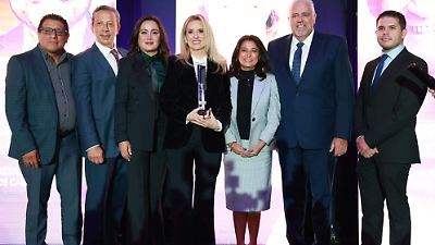 Romina Contreras recibe reconocimiento por innovación en seguridad y protección en Huixquilucan