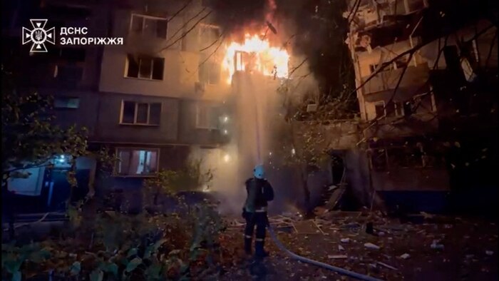 Rusia lanza ataque masivo con drones y misiles en Kiev y otras ciudades ucranianas, dejando víctimas y daños significativos