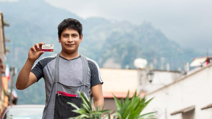 ¿Sabes cómo certificar tu CURP para inscribirte en Jóvenes Construyendo el Futuro 2025? Descubre el paso a paso