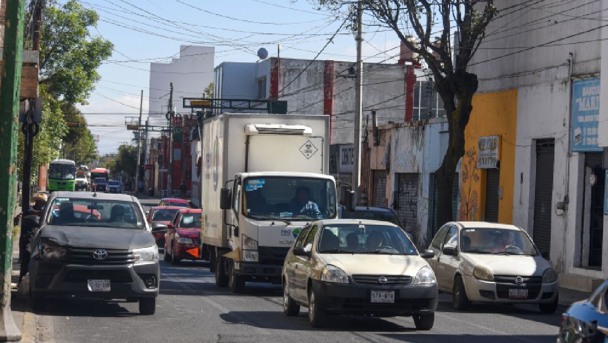 ¿Sabes en qué horas y quiénes están afectados por el Nuevo Hoy No Circula Edomex 2026? Descúbrelo aquí