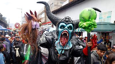 San Francisco Tlalcilalcalpan celebra con colorido Paseo de las Momias y fiesta en honor a San Francisco de Asís