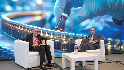 Se incorpora la vacuna Pfizer actualizada y Moderna en la campaña invernal contra el COVID en México