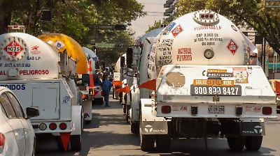 Sector del autotransporte pide regulación efectiva y no sobreregulación en traslados de materiales peligrosos