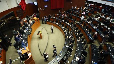 Senado de Morena propone prohibir cirugías estéticas en menores tras tragedia en Durango