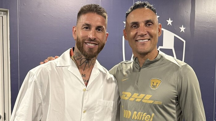 Sergio Ramos y Keylor Navas se reencuentran en Monterrey: emotivo saludo en Rayados vs Pumas